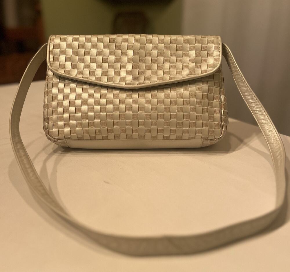 Vintage Ganson Ivory Woven Shoulder Bag Metallic 90s Y2K Purse Crossbody